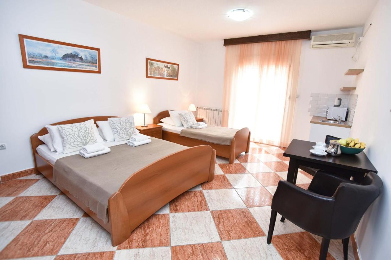 Apartments Adok بودفا المظهر الخارجي الصورة